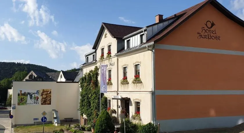 Hotel zur Post - Image 1