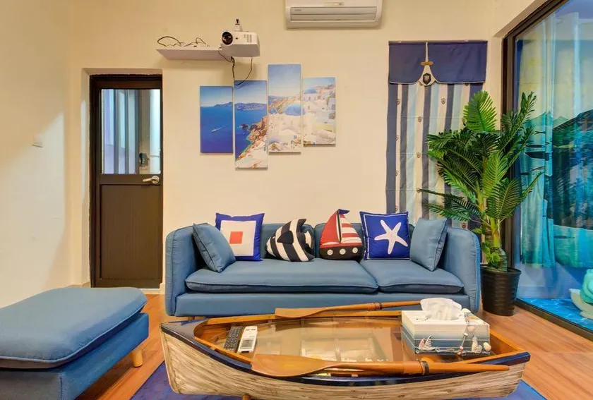 C Jia Apartment - Image 1