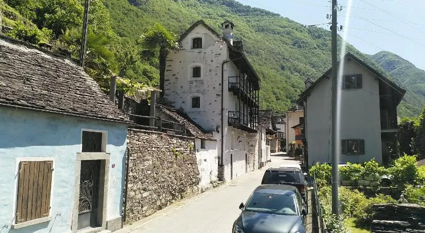 Residenza Americana - Image 1