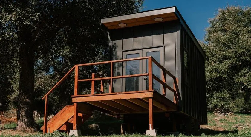 Tiny Home Above the Clouds Pacific Views - Image 1