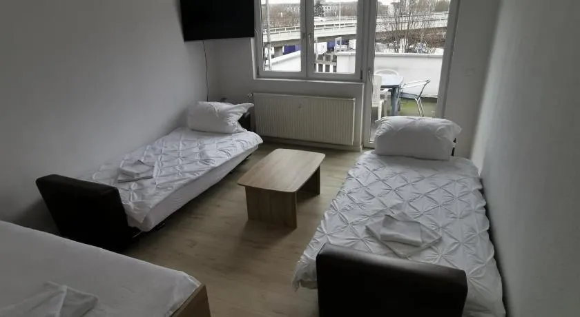 Ferdimesse Apartments - Image 1