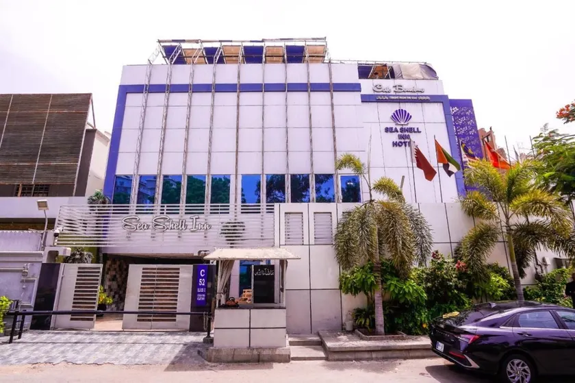 Seashell Inn Hotel - Image 1