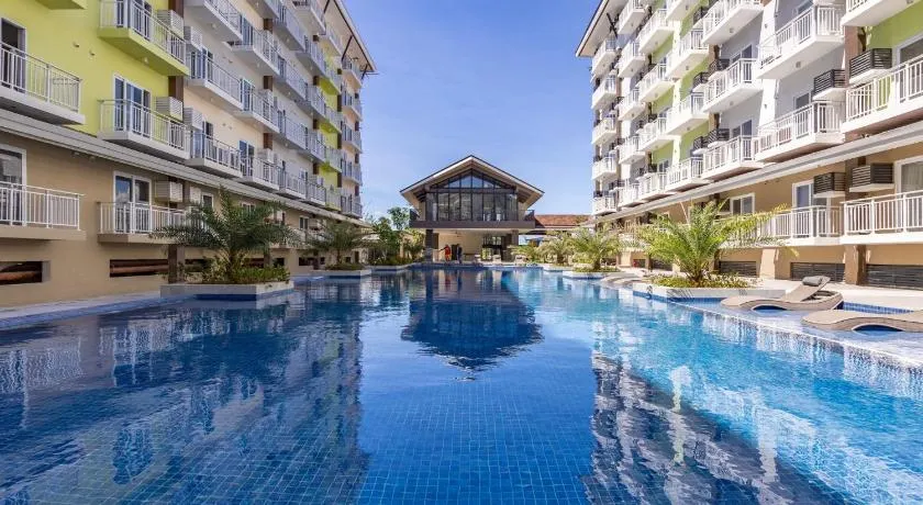 AMANI 712B, 3 Minutes to Airport,with Gym & Pool,200mbps WiFi,Free Netflix - Image 1