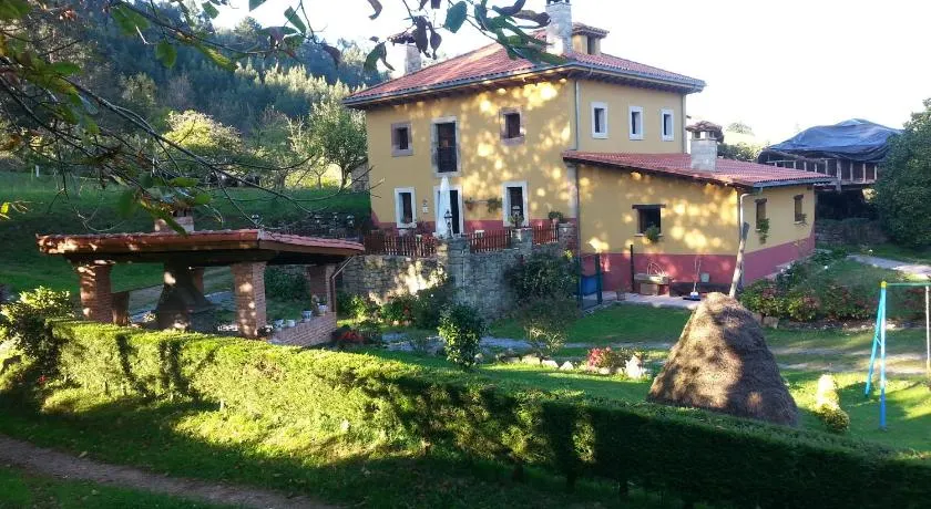 Casa Rural Casa Capión - Image 1