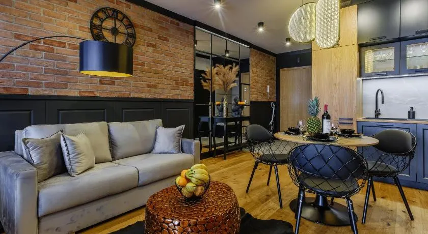APARTAMENT CHICAGO - stylowy apartament z KLIMATYZACJĄ o bardzo wysokim standardzie w centrum miasta, z prywatnym zadaszonym parkingiem - IZBY PODHALAŃSKIE - Image 1