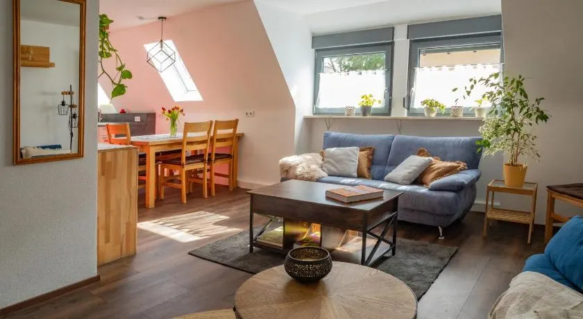 Gemütliche Ferienwohnung mit 2 Schlafzimmern, Fitness & Bestlage - Image 1
