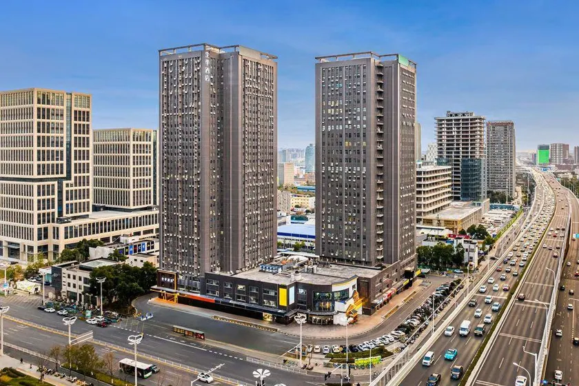 JI Hotel (Wuhan Guanggu TianDi) - Image 1