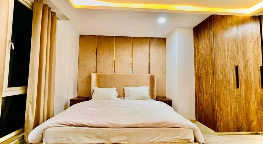 Luxury One Bed Apartment Goldcrest Grand Mall and Residency DHA LHR - Image 1