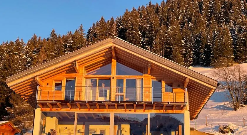 Alpine Dream Chalet with Spa close to Lake Geneva - Image 1