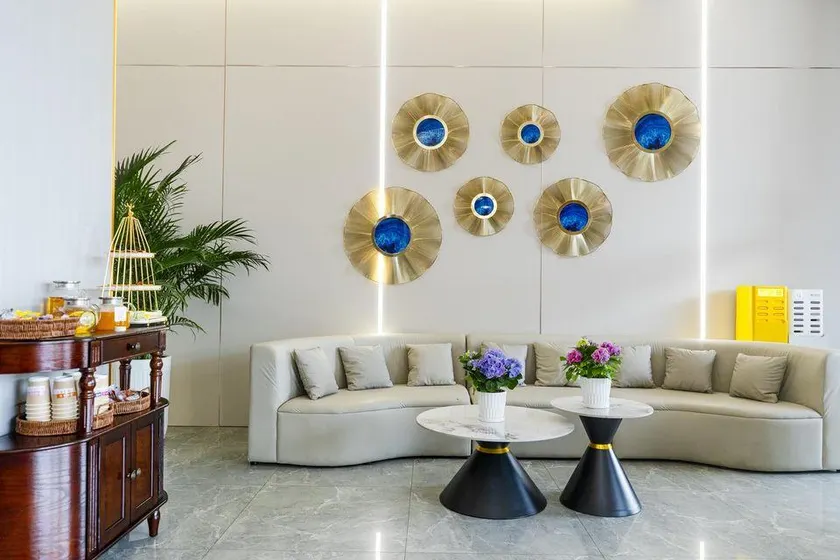 Licheng Ruixuan Hotel - Image 1