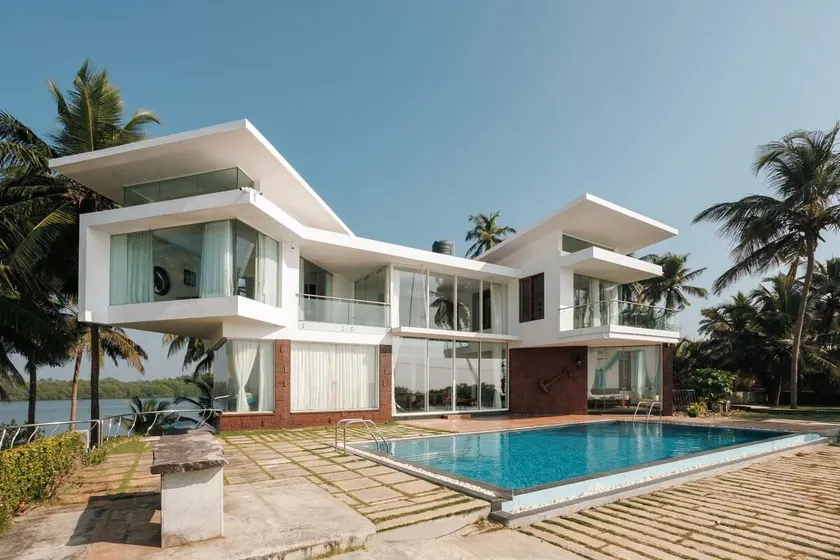 Mermaid's Whisper Beach Villa by EWA Properties - Image 1