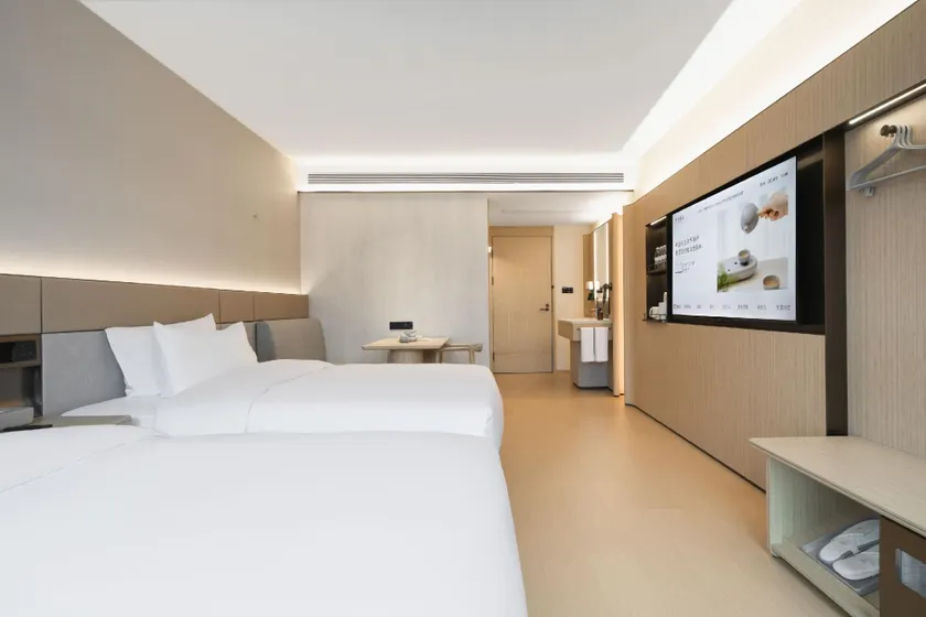JI Hotel (Liuzhou Yaobu Ancient Town Chengzhong Wanda) - Image 1