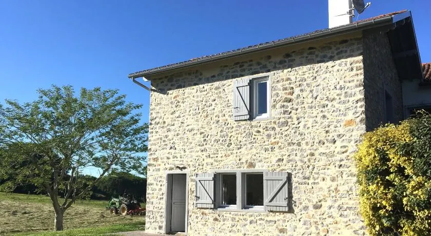 La Ferme d'Alotz-Chambres d'hôtes-Bed and breakfast - Image 1