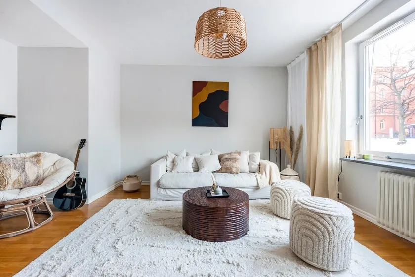 180 Sqm 5BR Apartment with Stunning View in Östermalm - Image 1