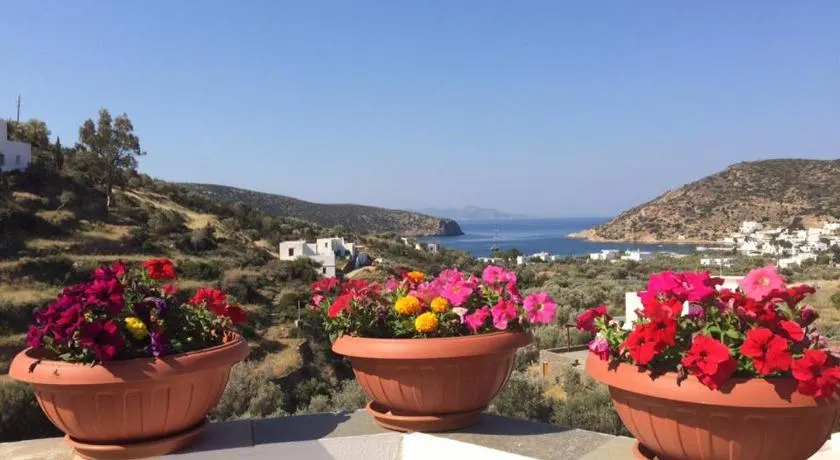 Villa Costa Studios - Image 1
