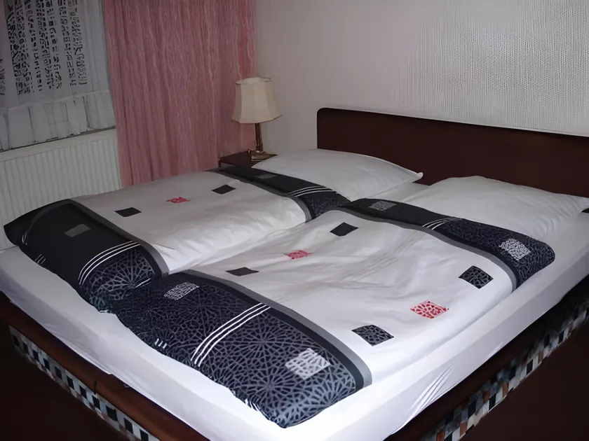 Hotel am Schloss - Image 1