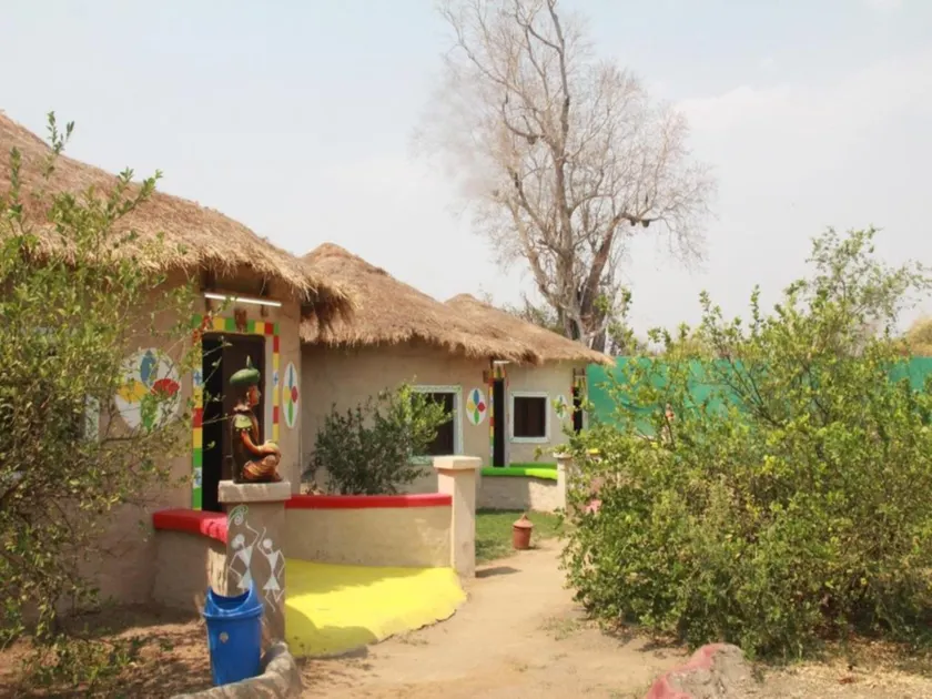 Kutiya Guest House - Image 1