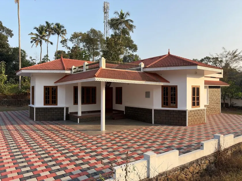 The Blue Bells Guest House - Image 1