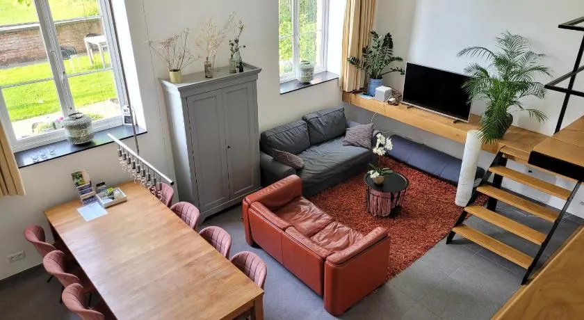 Mille Fleur Apartments - Image 1