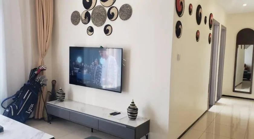 GolfHill Apartment - Image 1