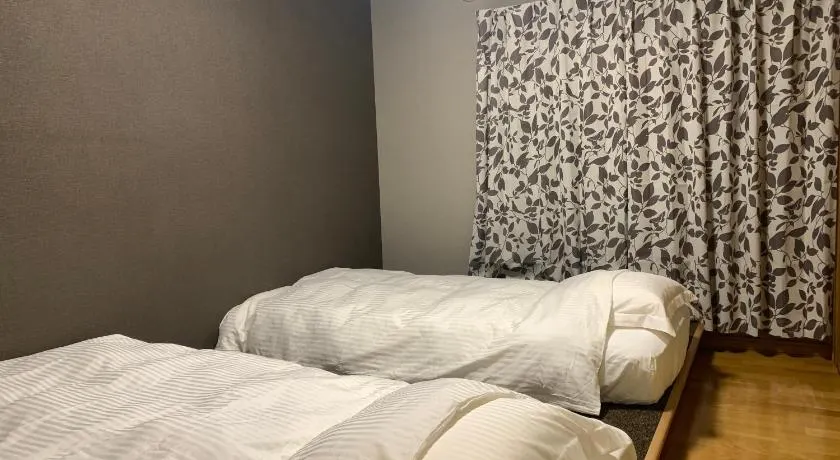 ＡｋＢ33 Room-1 - Image 1