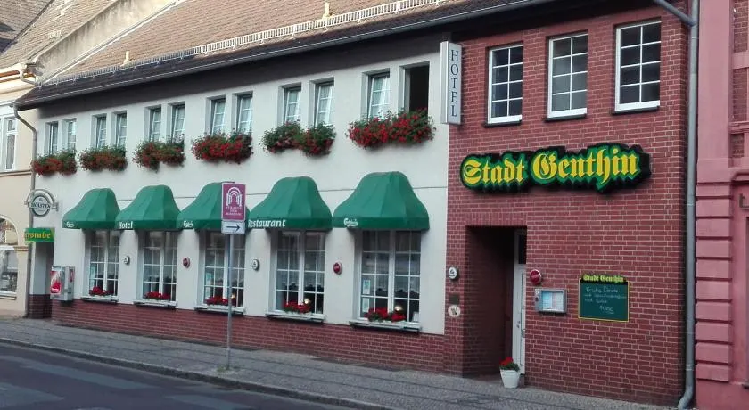 Hotel & Restaurant Stadt Genthin - Image 1