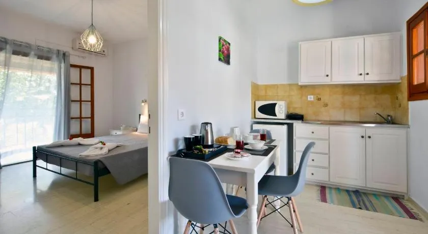 Kalliopi Apartments - Image 1
