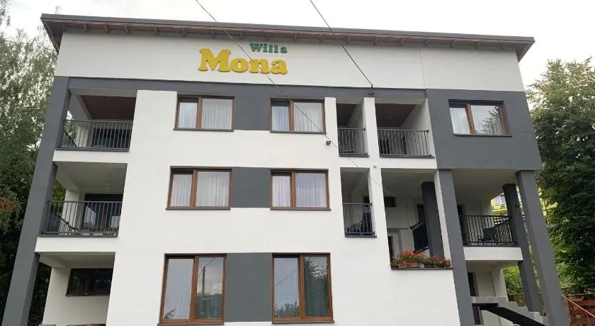 Willa Mona - Image 1