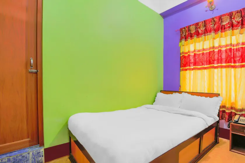 SPOT ON 423 Hotel Zamzam & Restaurant - Image 1