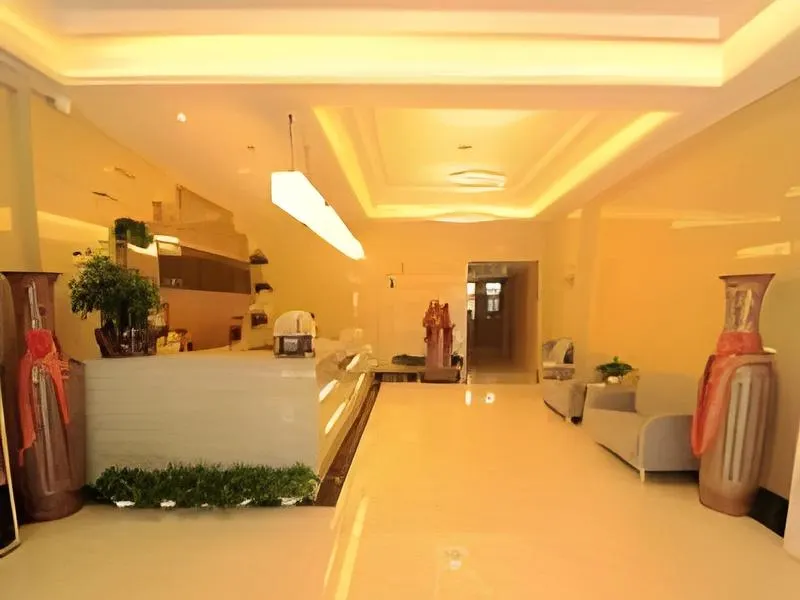 GreenTree Inn Yantai Laizhou Nan Road Unicom Building - Image 1