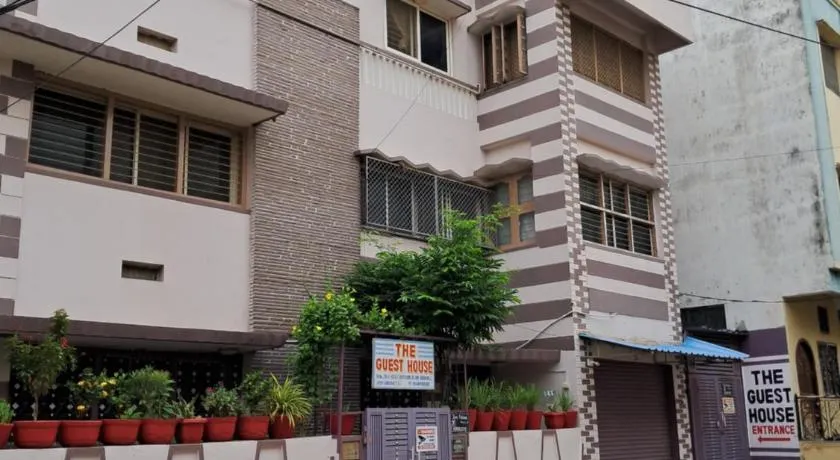 THE GUEST HOUSE - 1 Room AC for 4 Guests & 2 BHK AC for 4-10 Guests for Families & Friends - Image 1