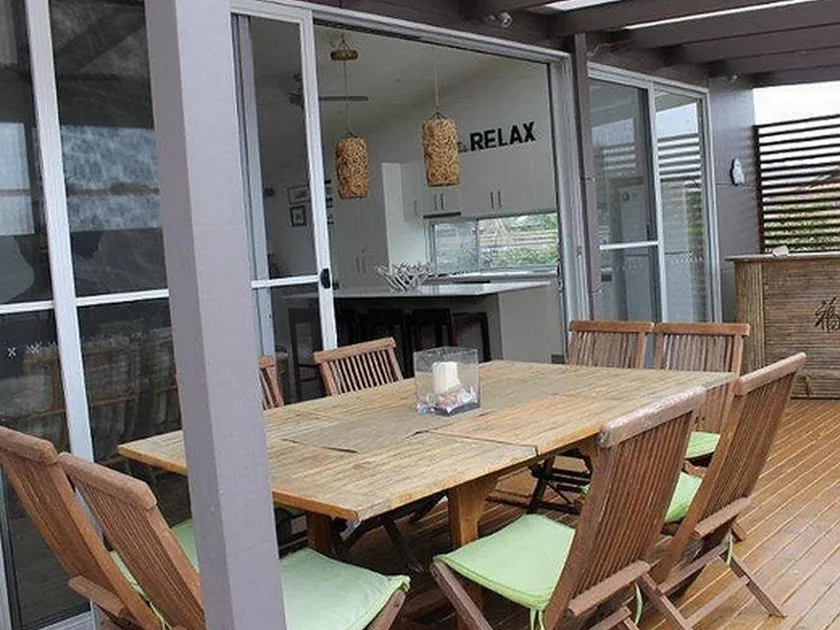 Lakeshores Surfside at Caves Beach Cottage - Image 1