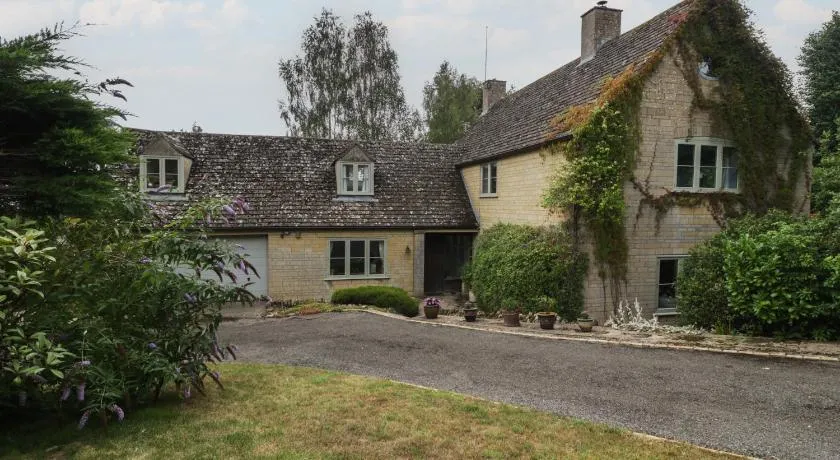 St Mary's House - Image 1