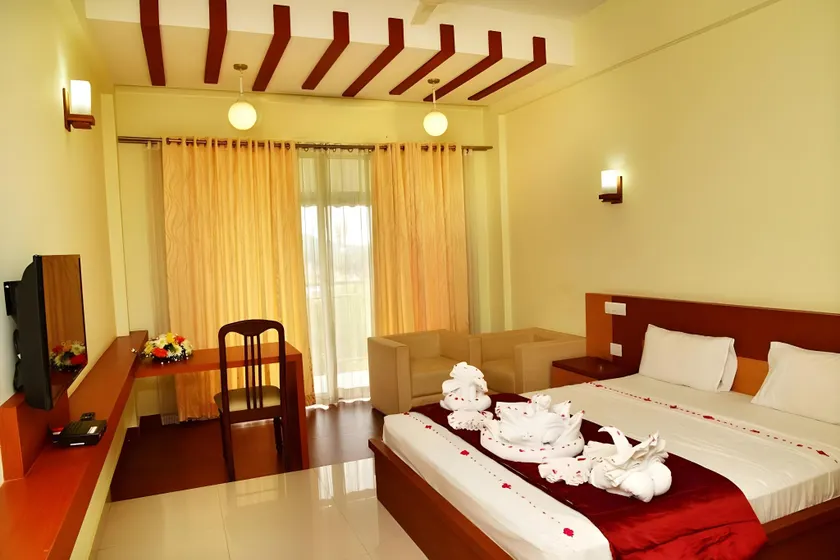 HOTELSASTHAPURI - Image 1