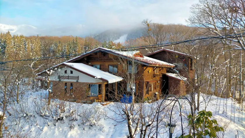 Zao Snowfall Meteor 蔵王飛雪流星 - Image 1