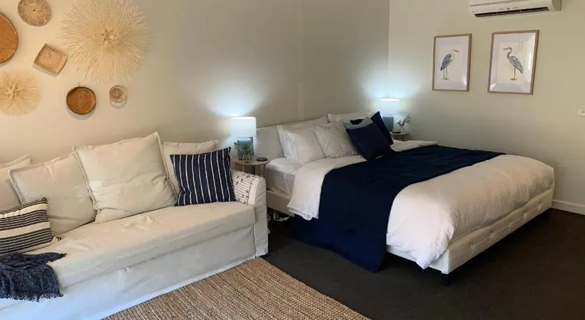 Lorne Studio Apartment - Image 1