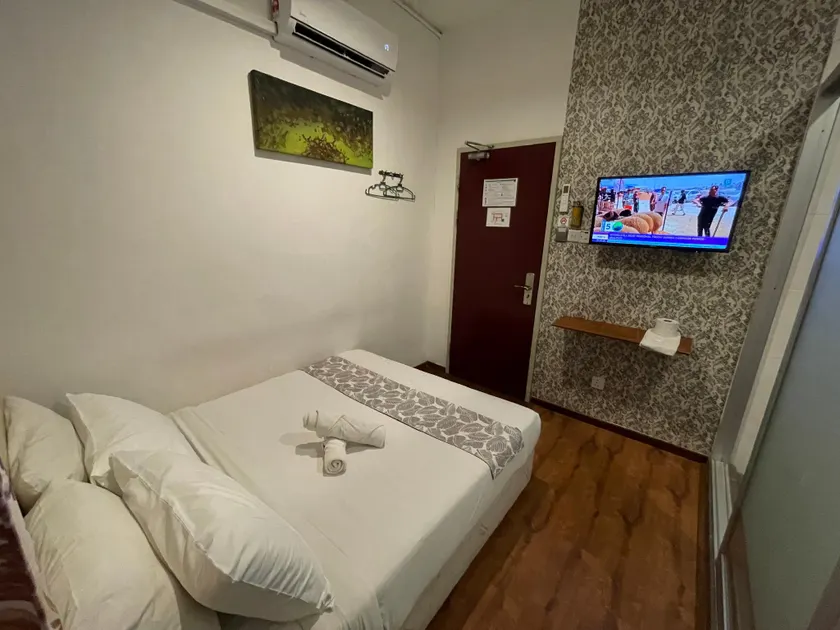 Woodpecker Lodge, Kuching - Image 1