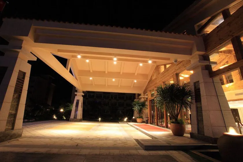 Cheeful Island Resort Hotel - Image 1