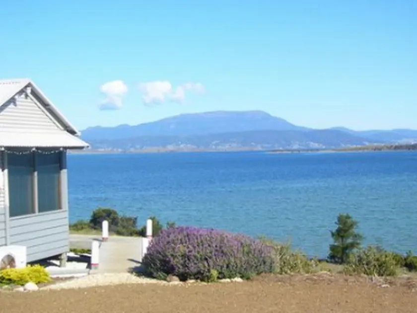 The Boat Shed - Image 1