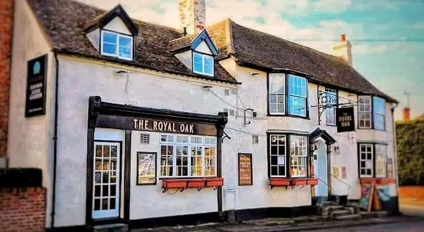 The Royal Oak - Image 1