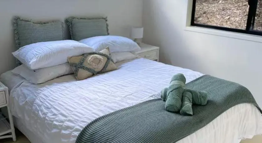 Hinterland Ocean Vista Escape - Image 1