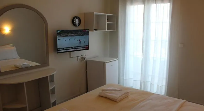 Stefania Rooms - Image 1