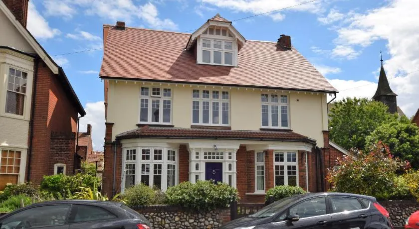 B&B@no2 - Image 1