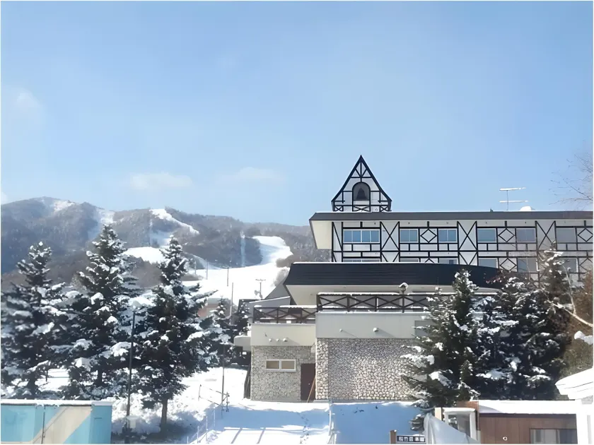 Hotel Bell Hills - Image 1