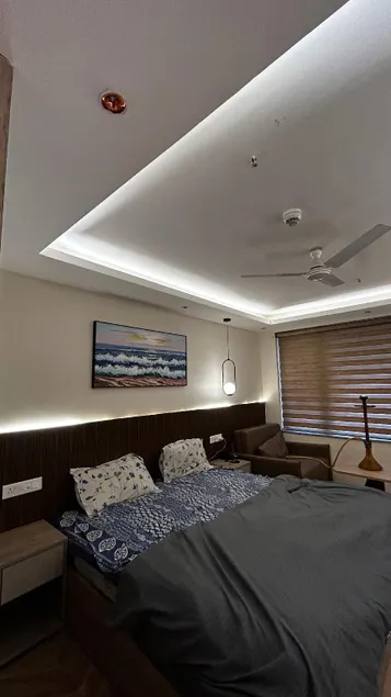 Bee Home Stay - Image 1