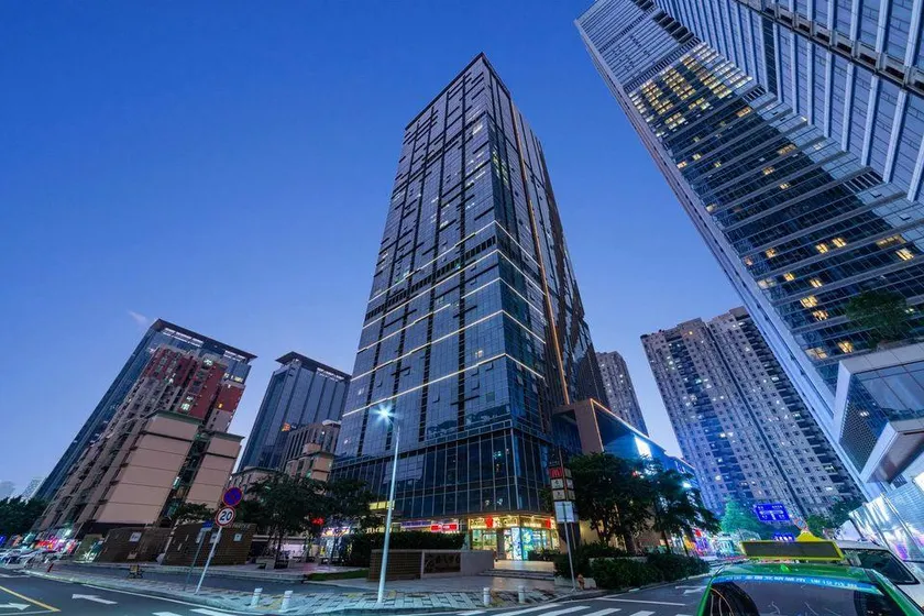 JIANHAI Apartment (Near Zhuhai Gongbei Port & Zhuhai High-Speed Railway Station) - Image 1