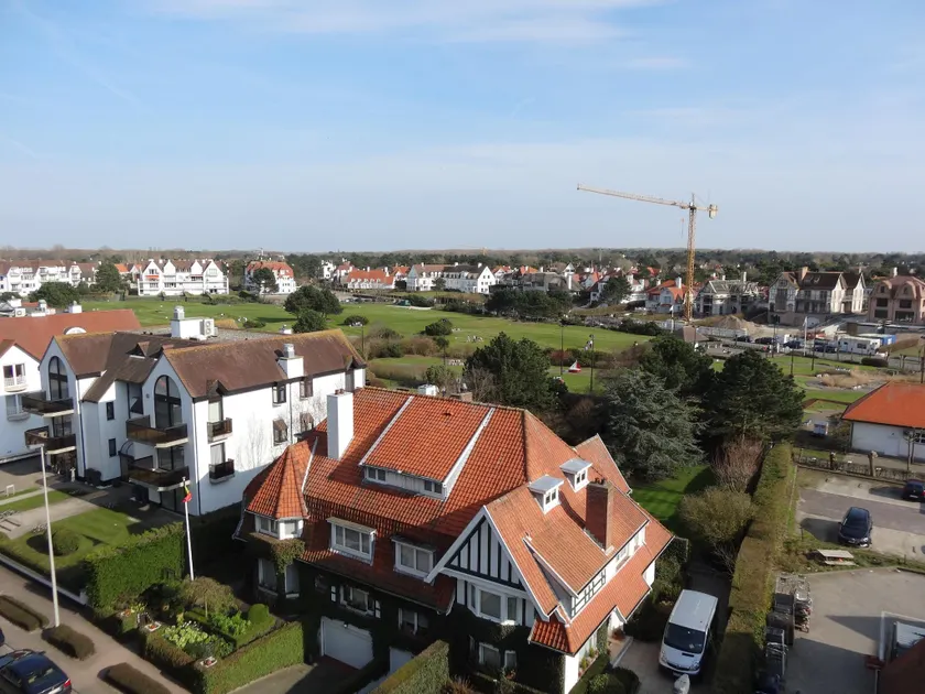 Apartment in Het Zoute near Mini-Golf - Image 1