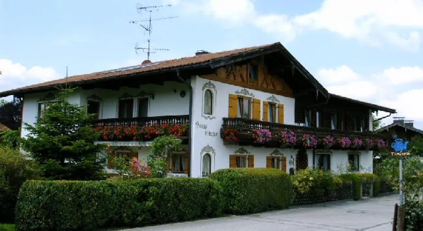 Haus Singer - Image 1