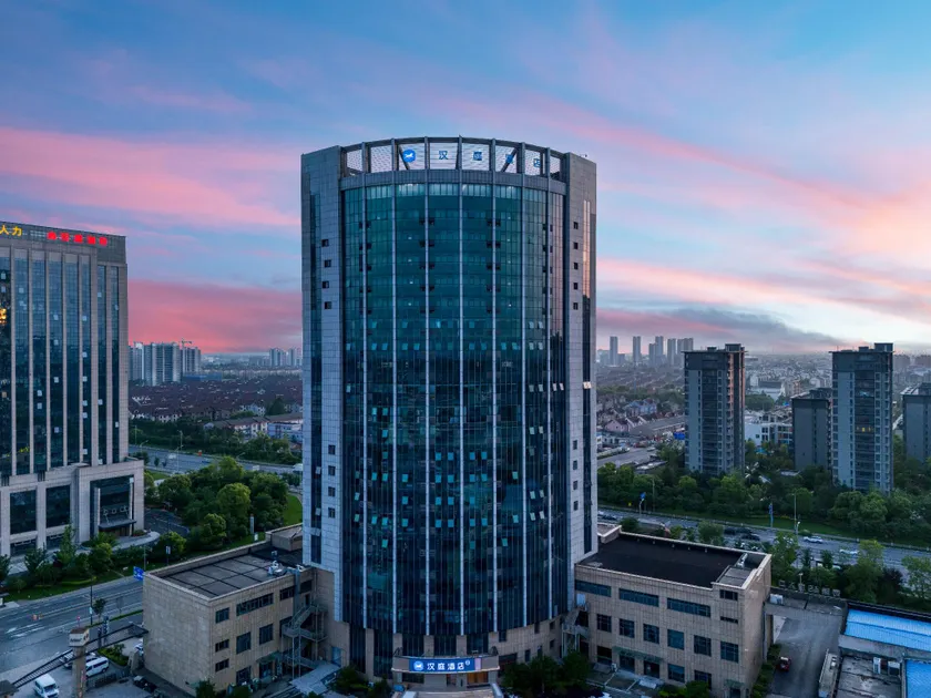 Hanting Hotel Jiaxing Nanhu High-Speed Rail South Station - Image 1