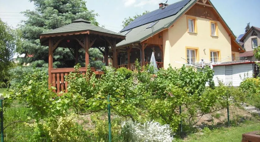 Pokoje Gościnne HANA - Image 1